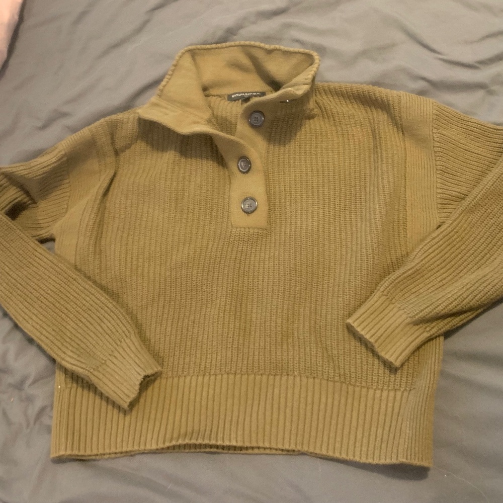 Banana Republic sweater